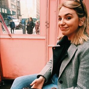 Meet your Posher, Kaitlin